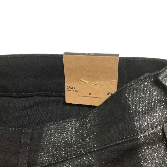 NWT True Religion Jeans Low Rise Skinny Black Embellished Size 32 - Picture 8 of 9